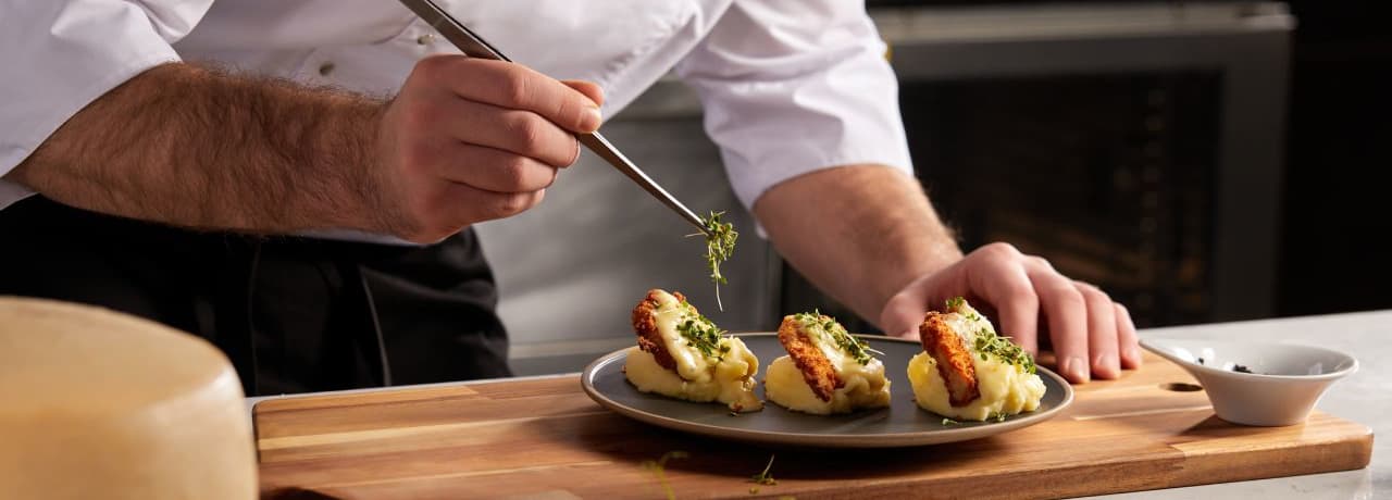 Private Chef - Dining - Geolivia Luxury Villas Rental in Heraklion Crete