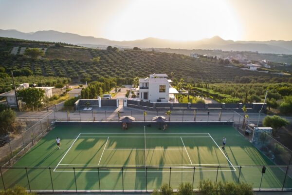 Geolivia Twin Luxurious Villas Rental Crete - Exterior - Professional Tennis Court
